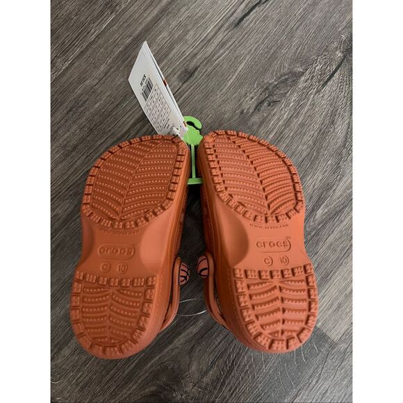 Crocs Classic Basketball Clog Unisex Kids Sandals - Picture 3 of 5